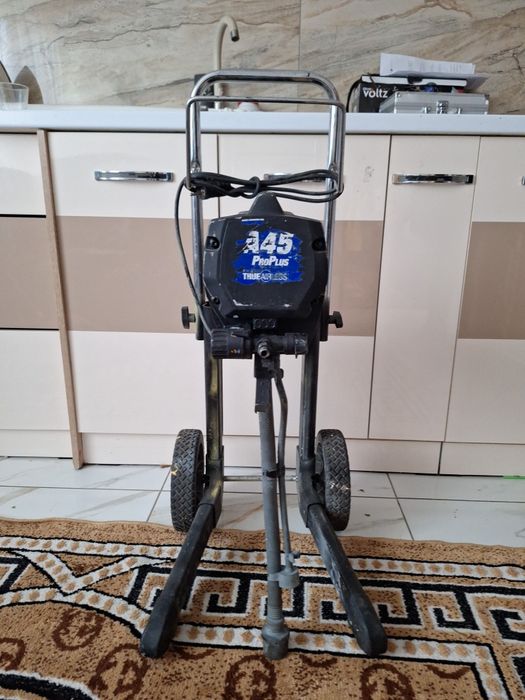 Masina de vopsit sau zugravit