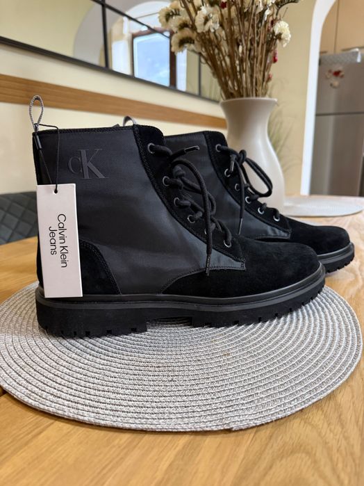 Кубинки  Calvin Klein Jeans Eva Mid Laceup Lth Boot Hiking YM0YM00842