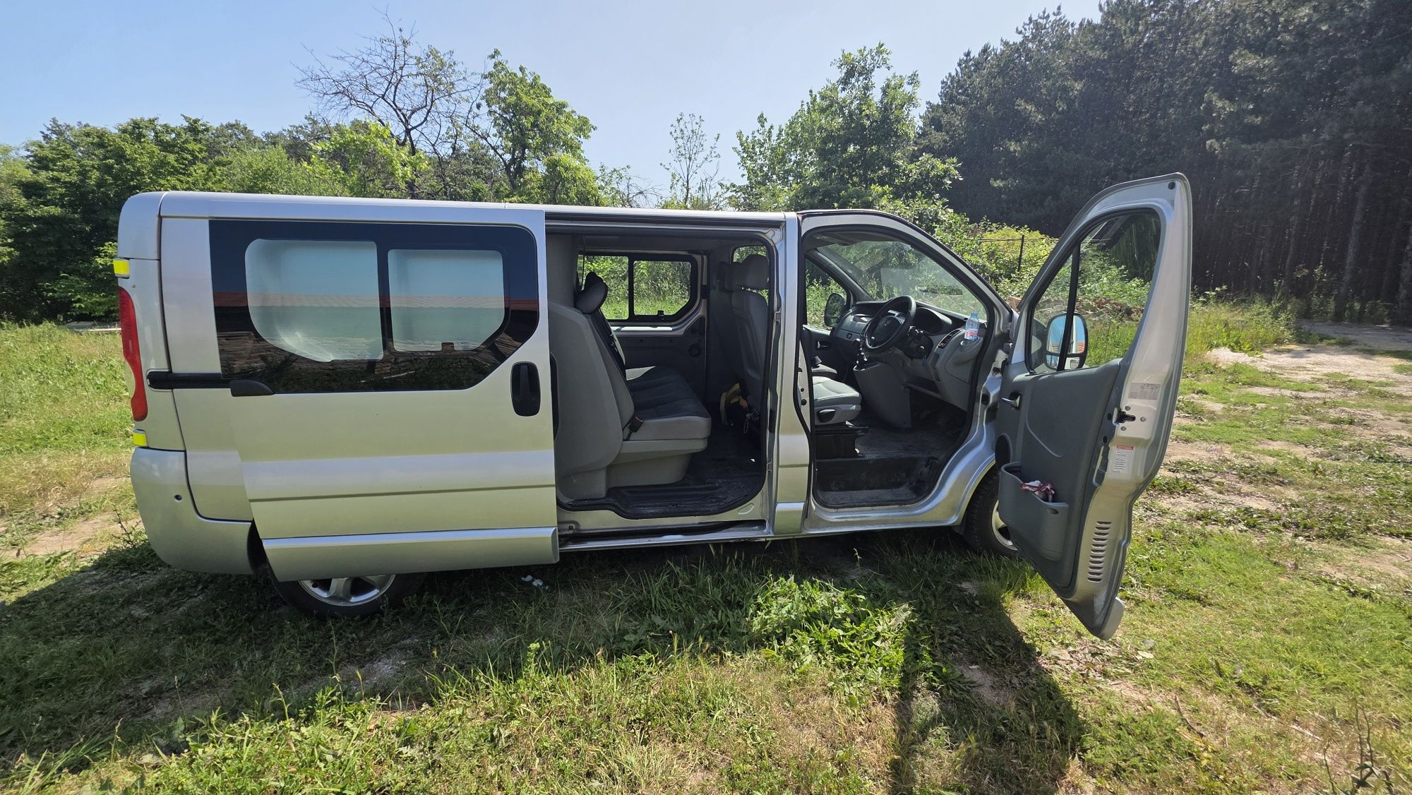 Опел Виваро 5+1 Opel Vivaro