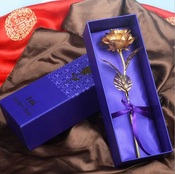 Позлатена роза със сертификат + подаръчна кутия