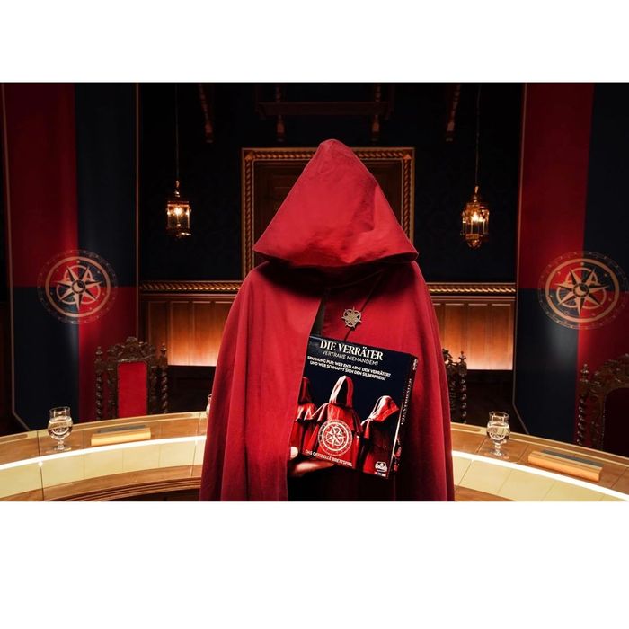 Настолна игра “The Traitors”