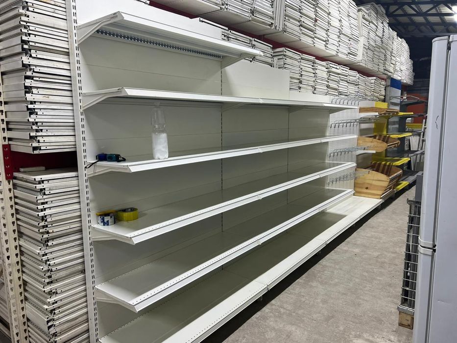 Полки, стеллажи, витрины, торговые оборудование, оборудование магазина