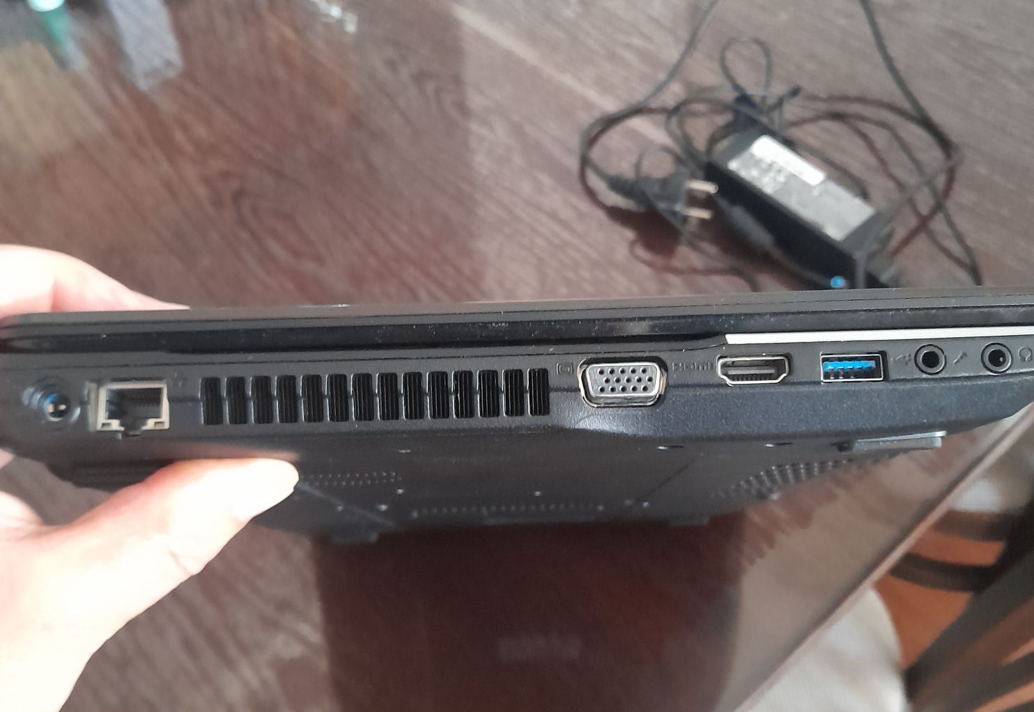 Лаптоп ACER ASPIRE E1 571G