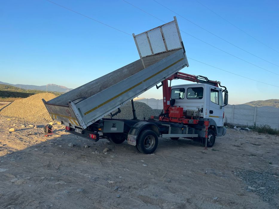 Nissan Atleon Basculabil cu Macara