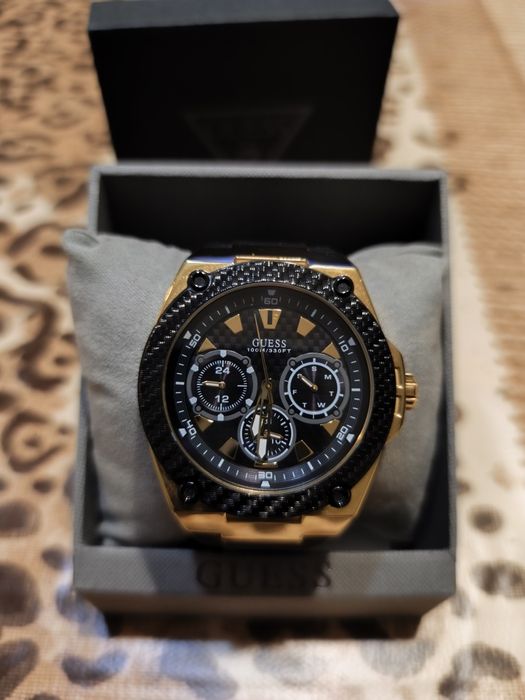 Мъжки часовник Guess