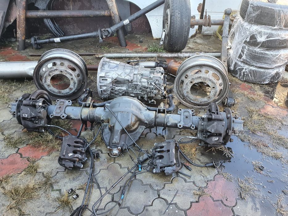 Punte pe dublu pentru mercedes sprinter sau crafter