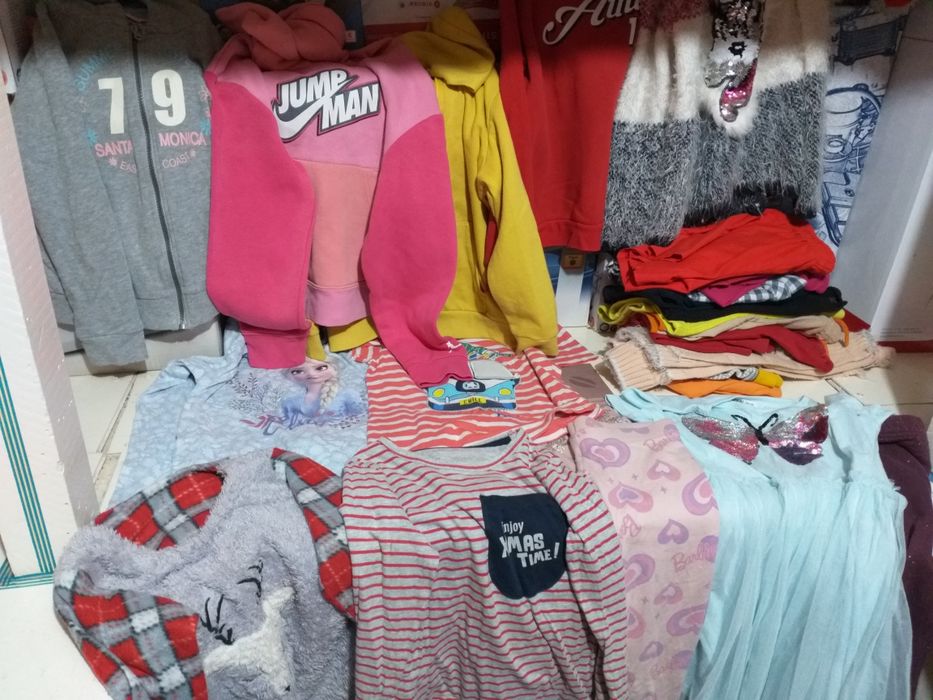 Lot Haine Fetite Nr 124-134 ...30.Articole