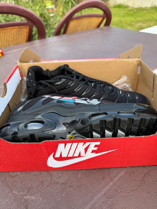 Обувки nike air max plus