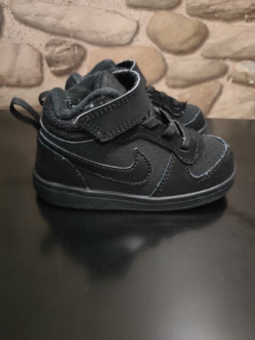 Черен Nike 22 номер