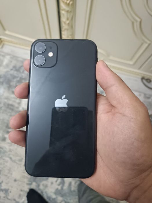 Sotiladi Iphone 11 128 gb black
