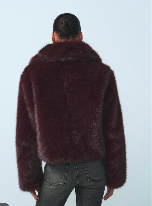 Яке Zara - Faux Fur Coat