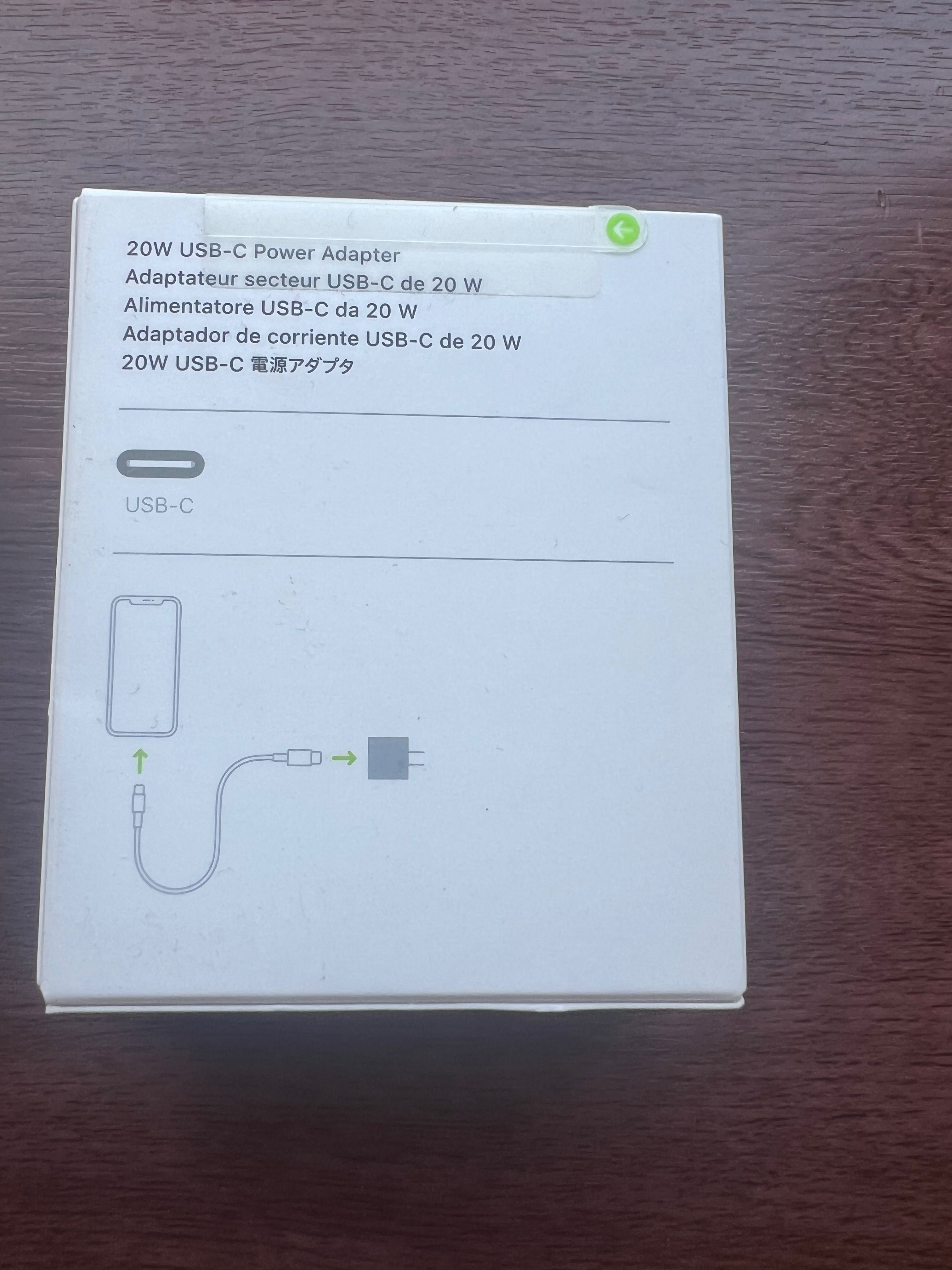 Apple adapter 20w USB-C fast charger 
Кабель Usb-C (1m) оригинал