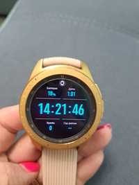 Продавам смарт часовник Samsung Galaxy Watch 42mm
