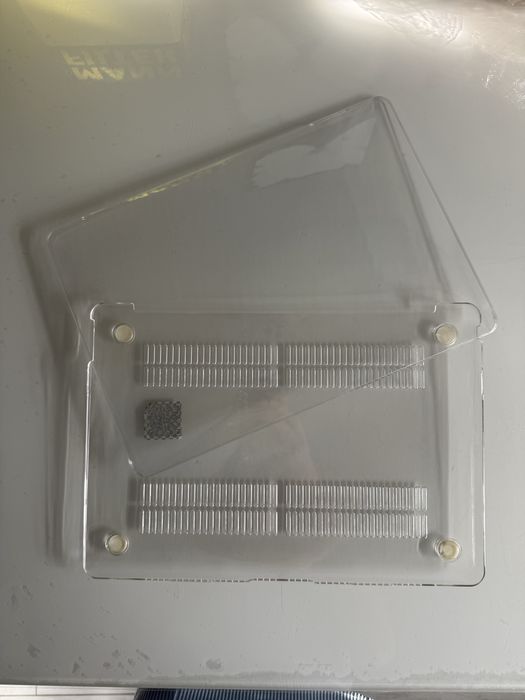 Чехол на MakBook Air M1