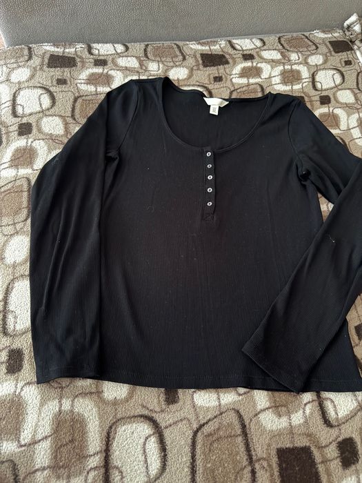 Юбка миди ZARA, раз.L. и лонгслив H&M.