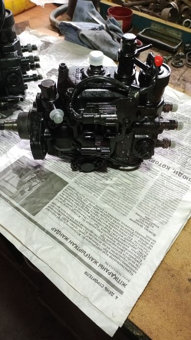 Продам тнвд Тойота сюрф на 3х лит.двигатель 1KZ,