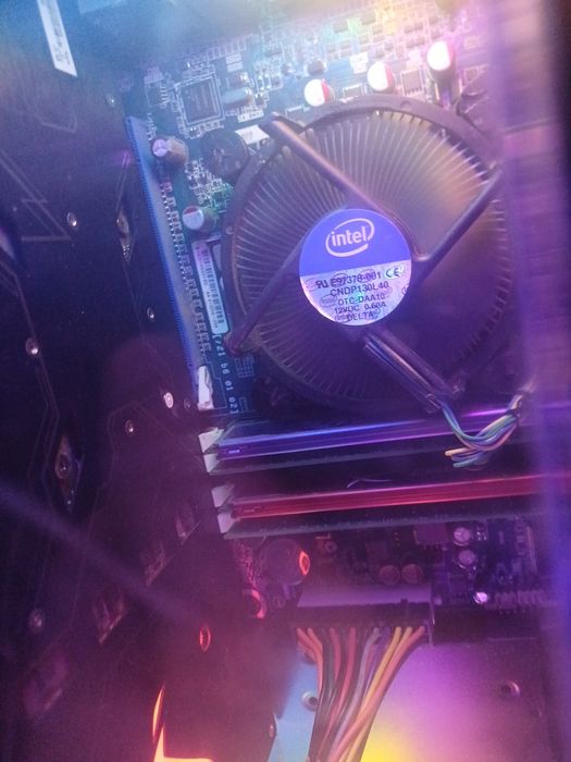 KIT I7-2600K,PLACA DE BAZA INTEL DH67GD,16 GB DDR3 , Cooler Stock