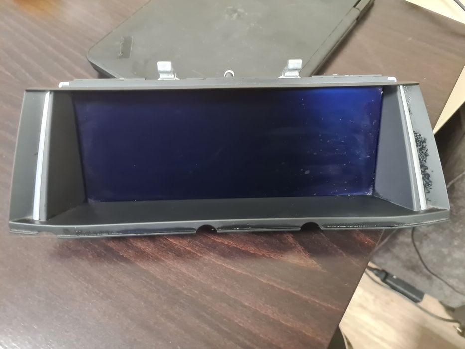 BMW Голям дисплей навигация NBT БМВ