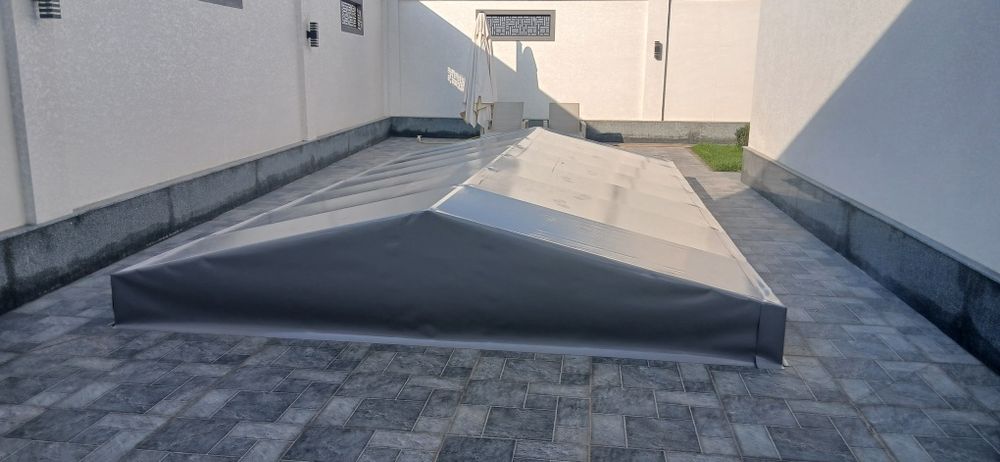 Фантан закрыть бассейн тент банер баннер установка прозрачный салафан