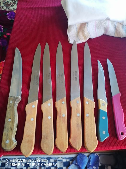 Прадаетса новая наже