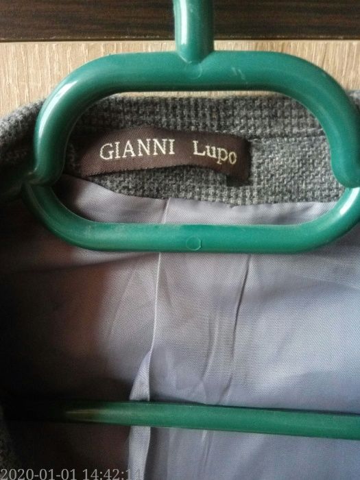 vand/schimb Gianni Lupo.sacou barbatesc.Original