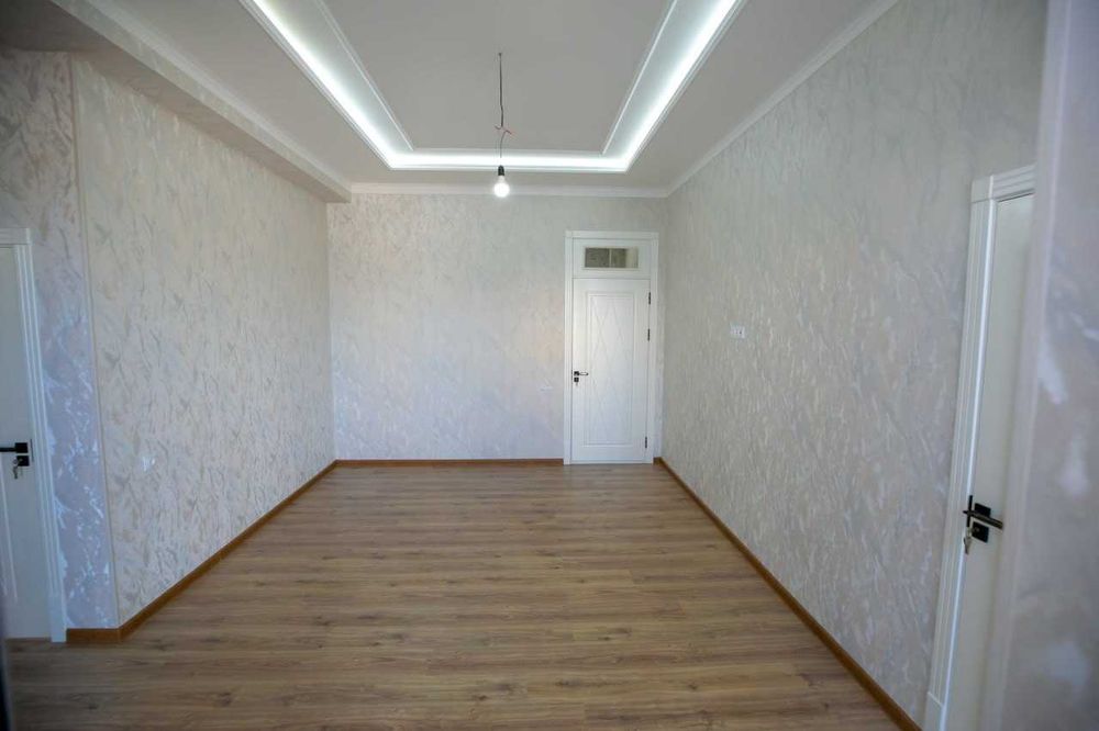 СРОЧНО ПРОДАЮ ЕВРО ДОМ в Янгихает р-н, Бинокор, 7 минут от Куйлюка