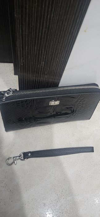 Кошелек кожаный новый