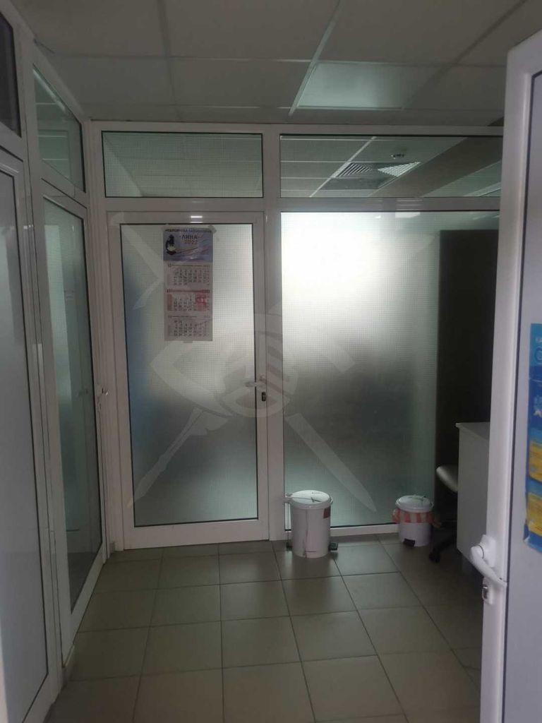 Продава се Магазин в Варна, Младост 1 - 812 кв.м за 1355 €/кв.м - Снимка #13