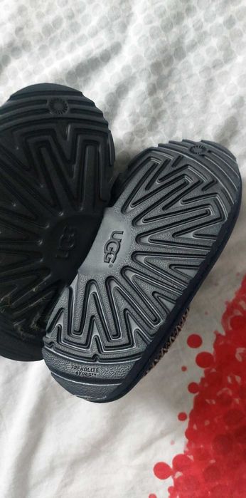 Vand ugg copii fara eticheta