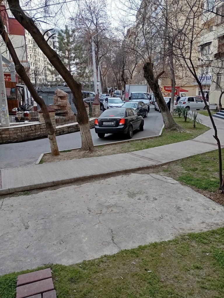 Срочно продам свою 2 ком. в Яккасарайском р-не