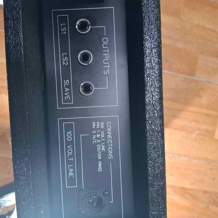 Statie + Boxe Carlsbro gama 15/400 RMS  800 Peas, 8 ohmi  passive