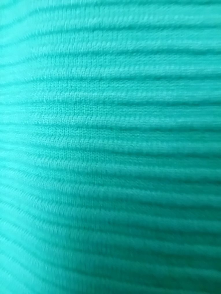 Дамска жилетка, р-р XL , дамска тениска р-р 4XL