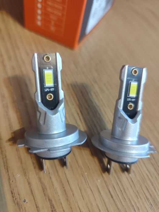 LED крушки за фарове H7