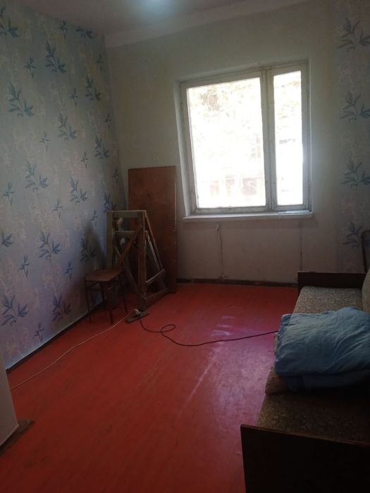 Чирчик шахар 
8-микрораён бобур парк ёнида   
#3-хона 4-этаж 
Кварт