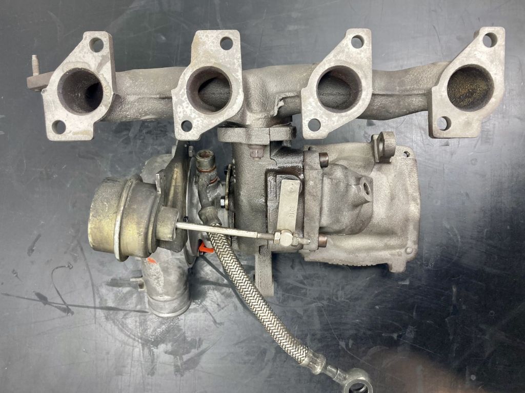 Turbo CITROEN C4 / Xsara PEUGEOT 305 / 307 2.0 HDi