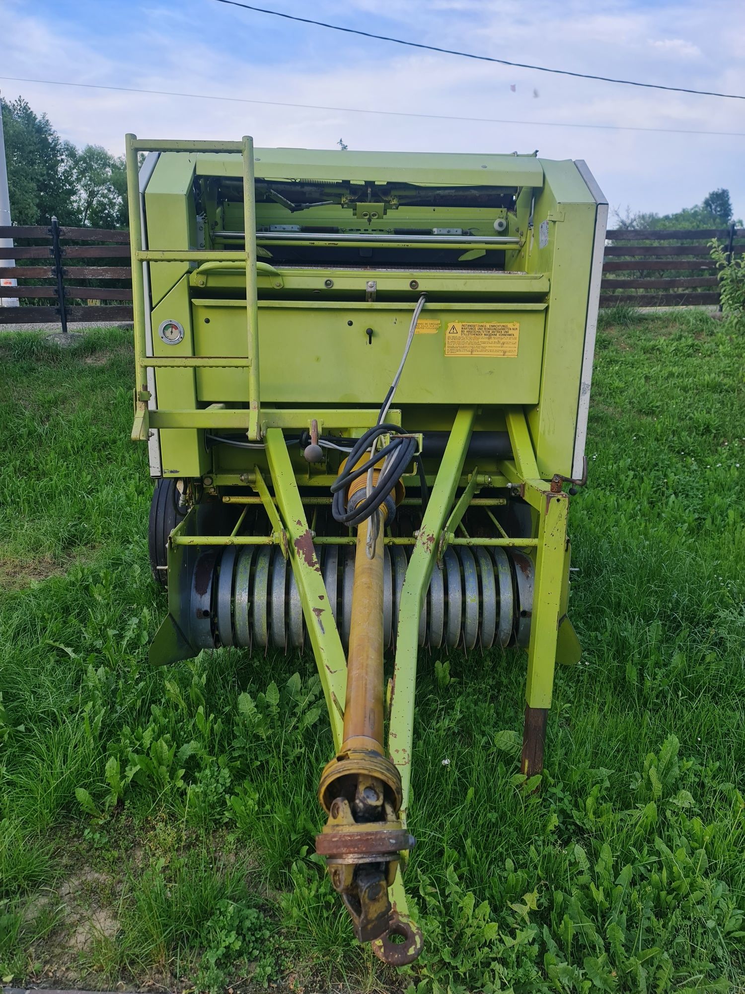 Presa Balotiera Claas Rollant 46