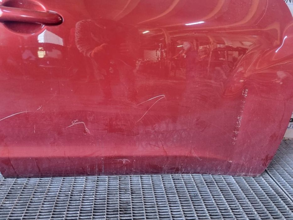 Usa Dreapta Fata Nissan Juke 2010 - 2014 SUV 4 Usi Rosu NAHR (1070)