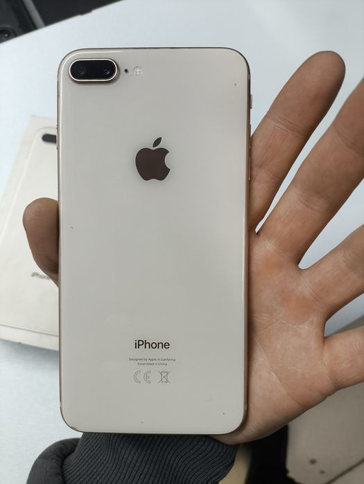 Продам Айфон 8 plus