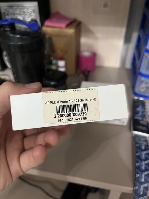 Айфон 13 синего цвета