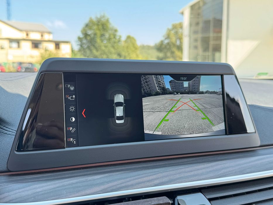 BMW Seria 5 G30 520 xDrive Luxury HeadUp