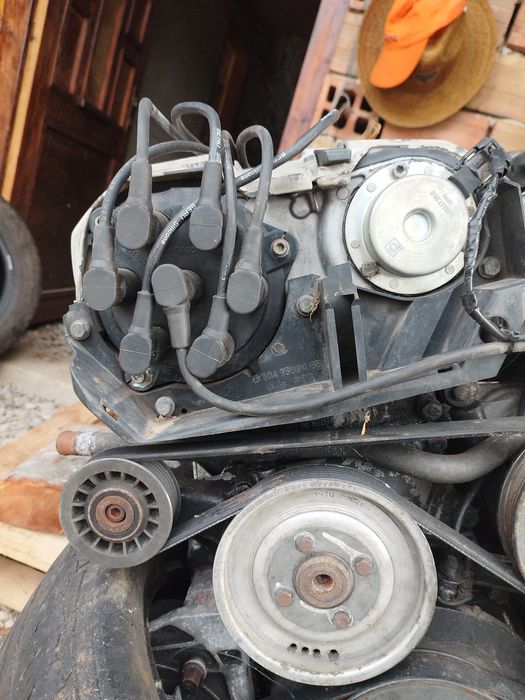 Двигател Мерцедес М104.980