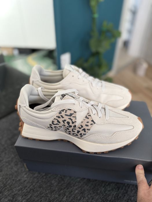 New Balance 327 bej cu model leopard marimea 42.5 noi originali
