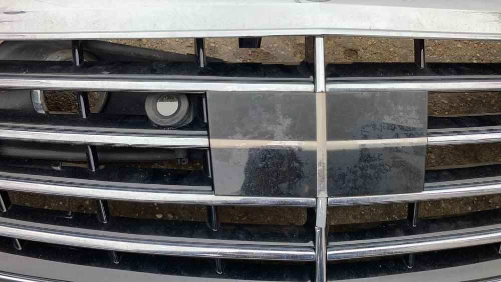Grila radiatoare bara fata cu camera faruri led Mercedes S-Class W222