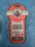 Tester perete si laser