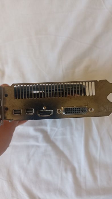 Видео карта Amd Radeon HD 7770 Sapphire GHz Edition 1GB