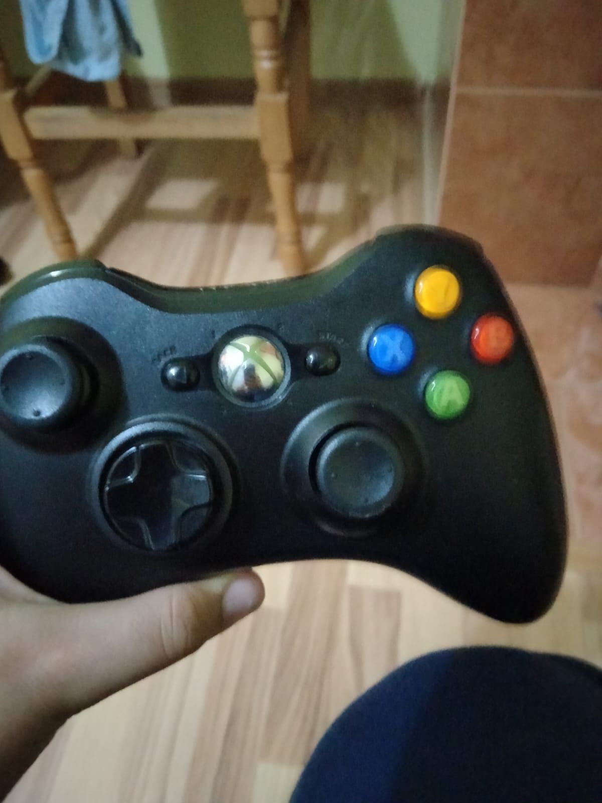 Jocuri PS3 și o maneta de Xbox 360