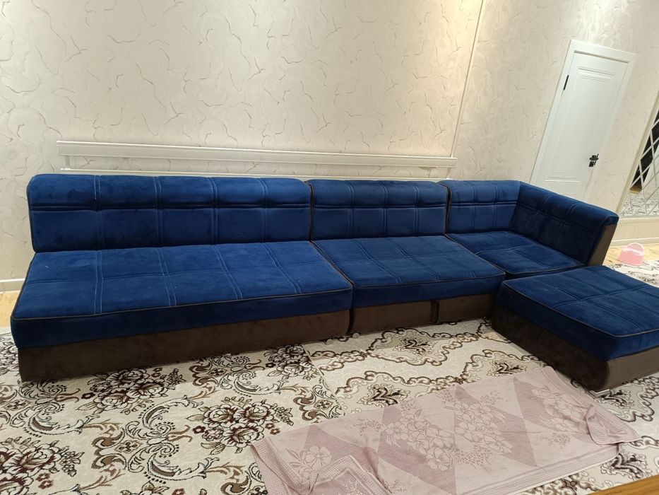 Mebeller shkaf,trumo,ugalik, kuxinniy ugalok divan glemler satiladi