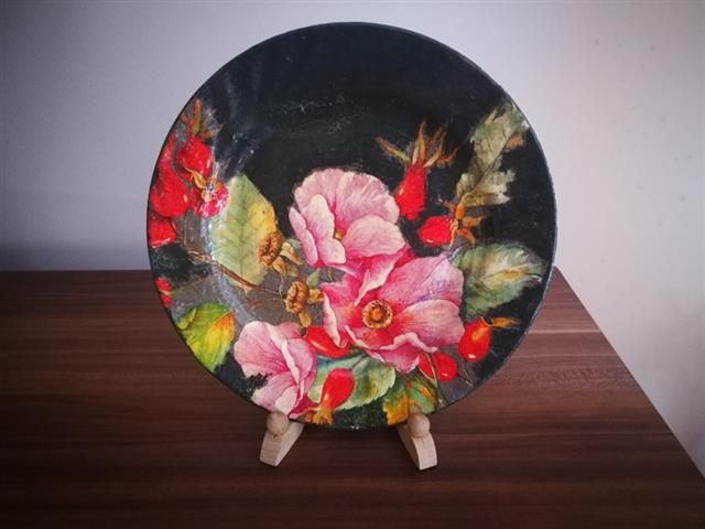 Колекционерски цветни чинии- 3 бр