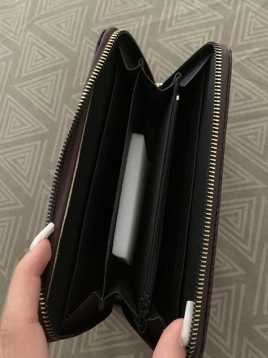 Portofel Michael Kors - OFERTĂ - 49 RON