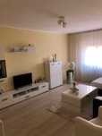 Apartament cu 3 camere de vanzare, decomandat (PB), Marghita